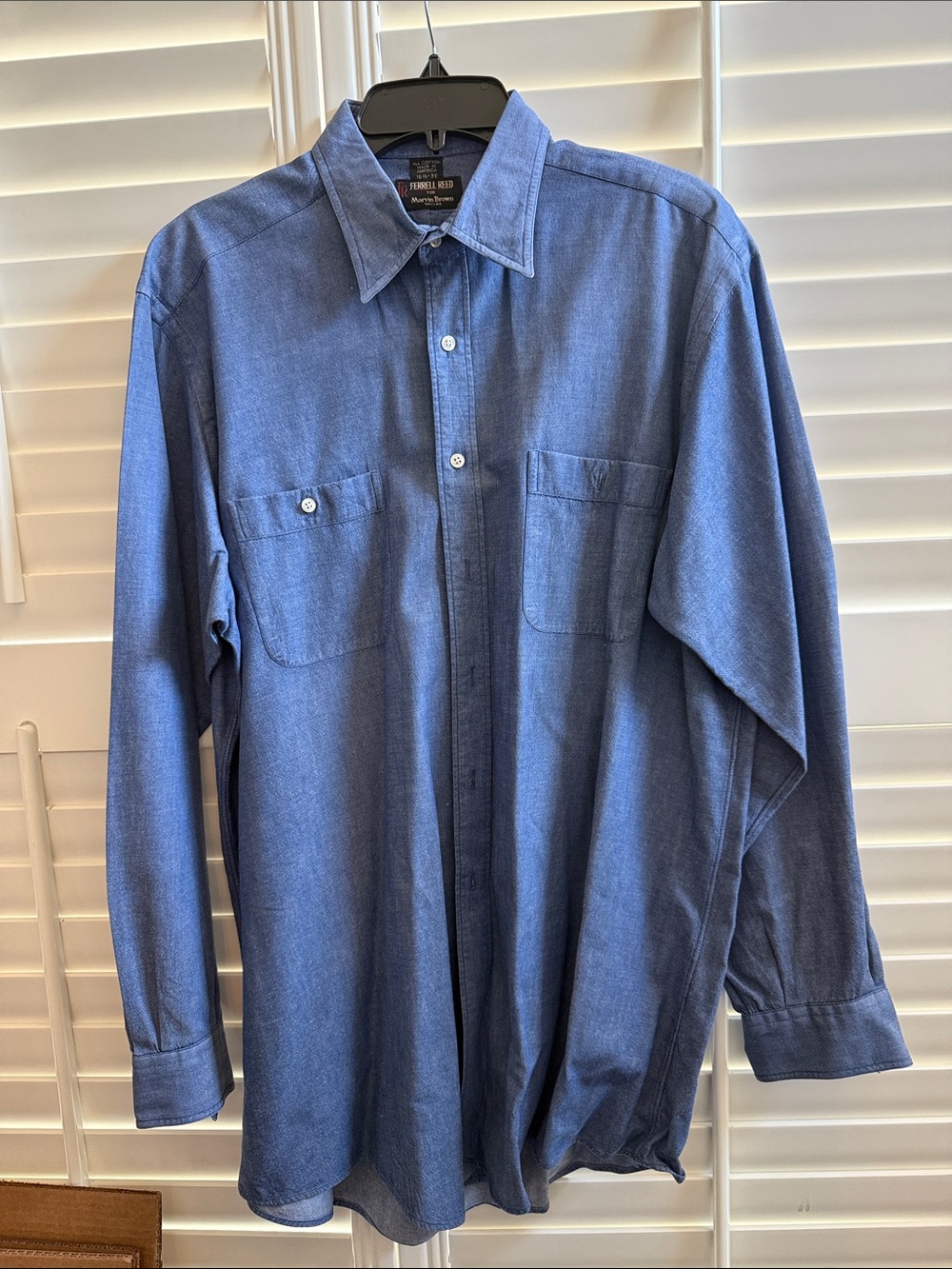 Ferrell Reed Men’s Casual Blue Button-Down Shirt